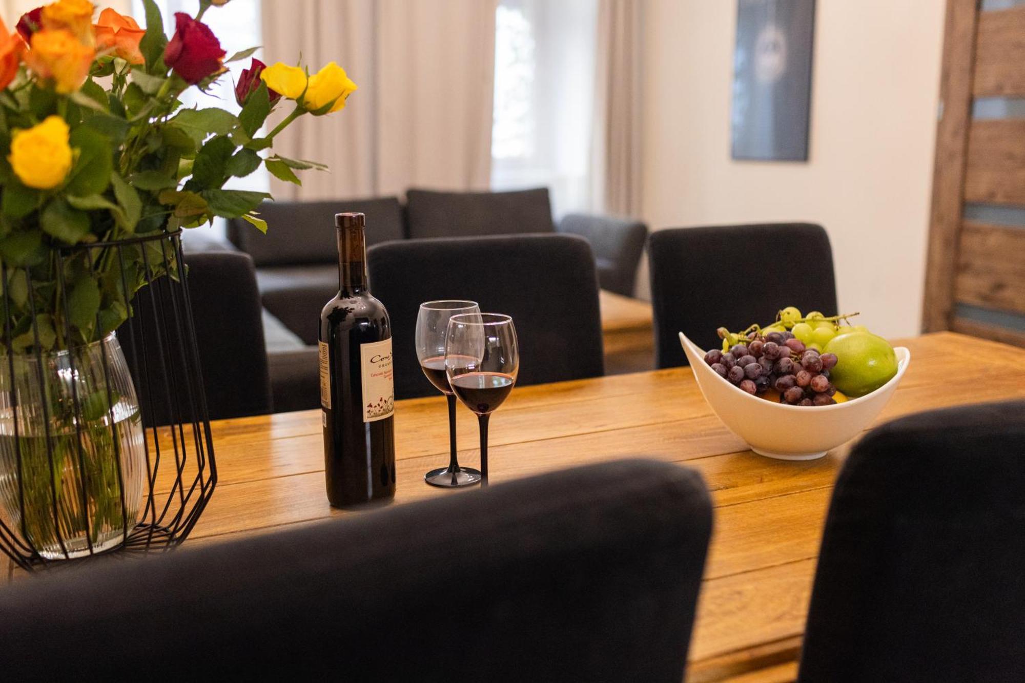 Lux Apartmenty - Old City Krakow Bagian luar foto